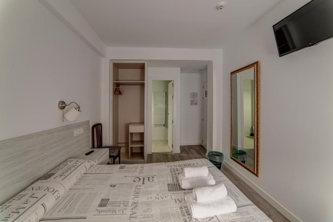 Double Room One Double Bed